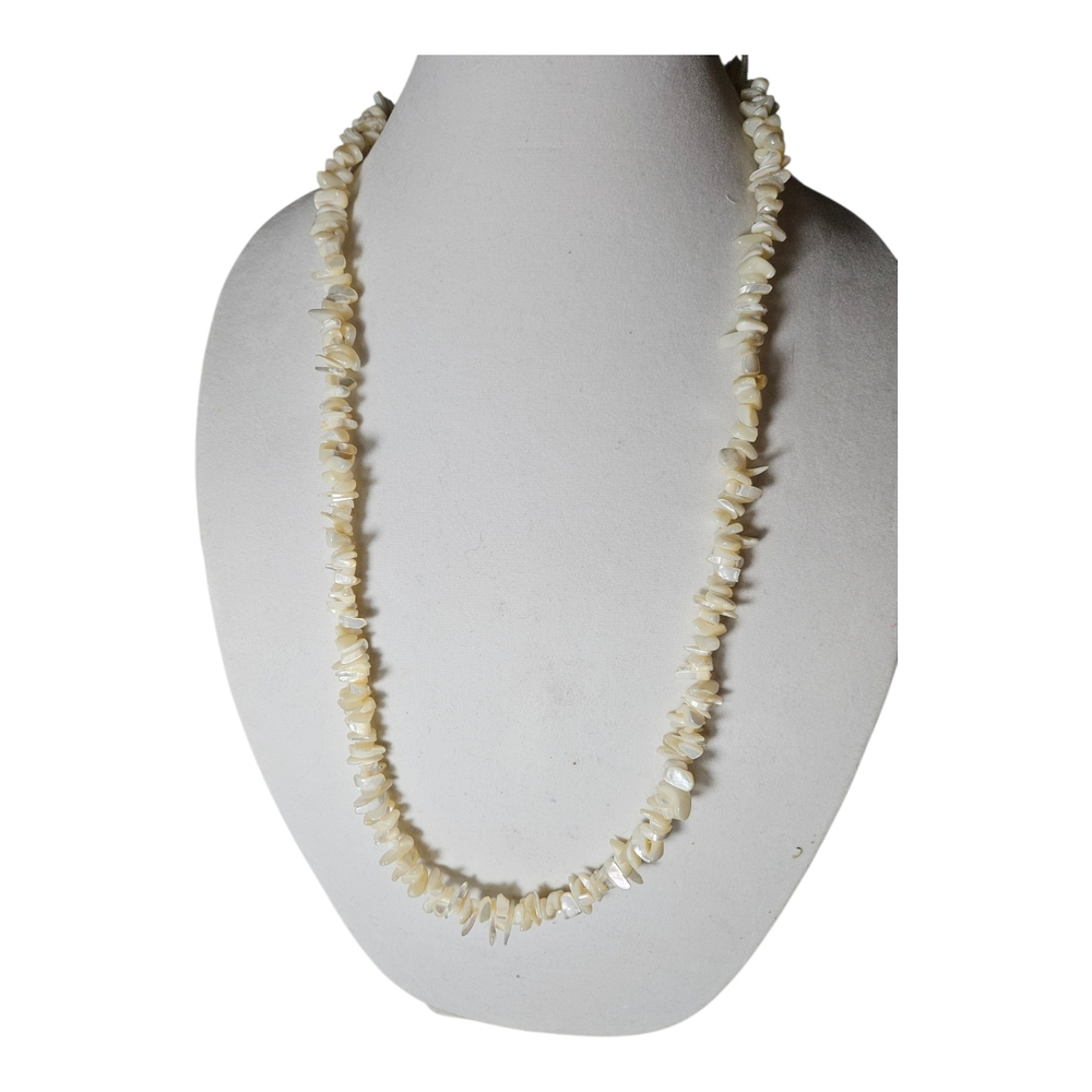 Mother of Pearl Cream Necklace 16 Inches In Length.
